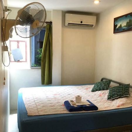 Miggy Guest House (Adults Only) Bangkok Extérieur photo