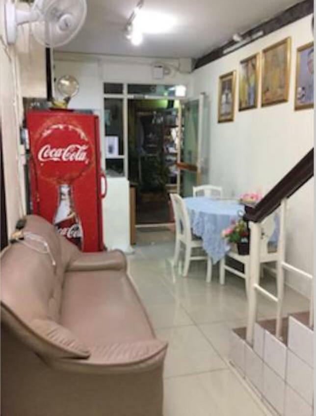 Miggy Guest House (Adults Only) Bangkok Extérieur photo